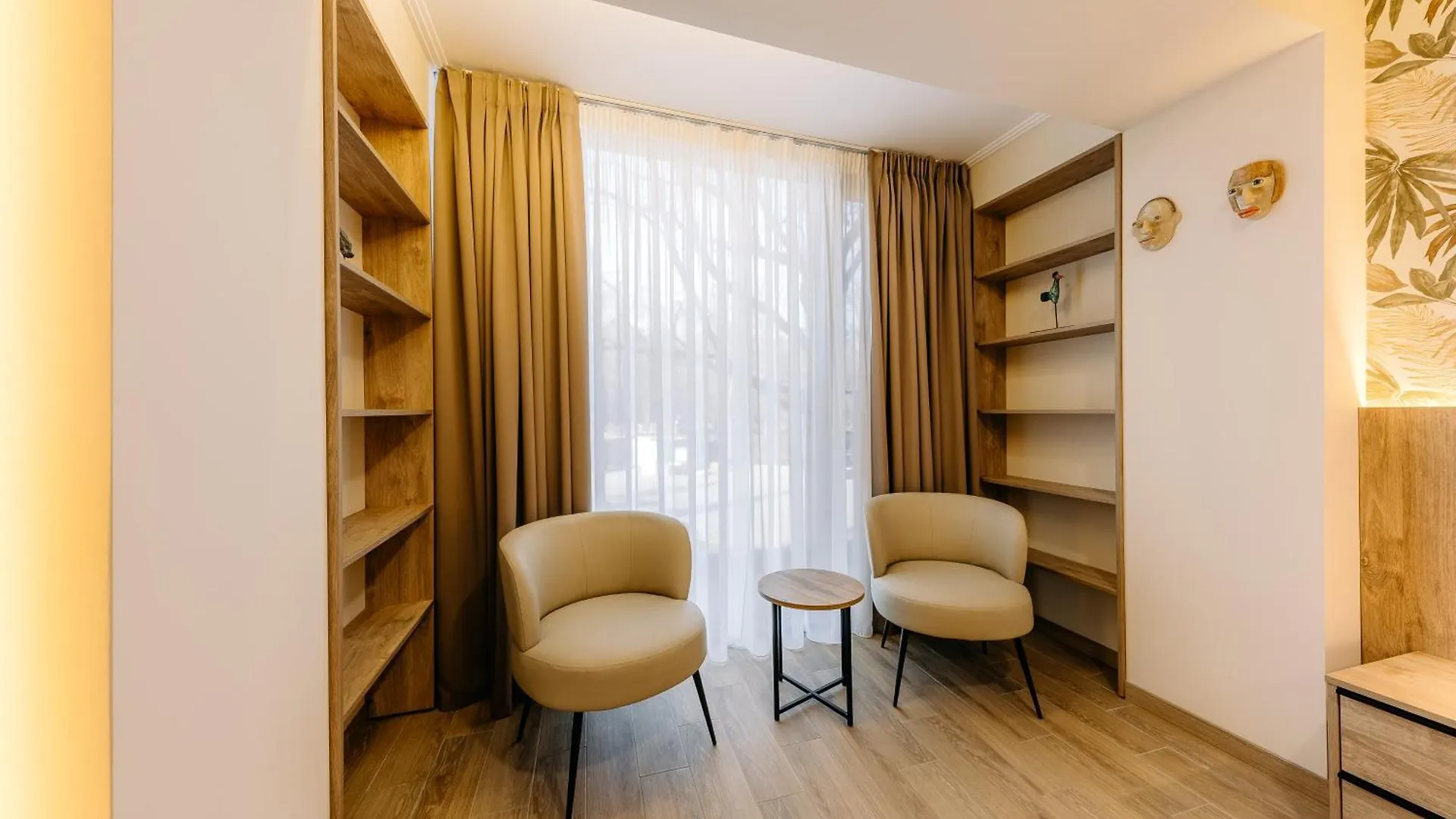 מלון קייב Mayak Resort