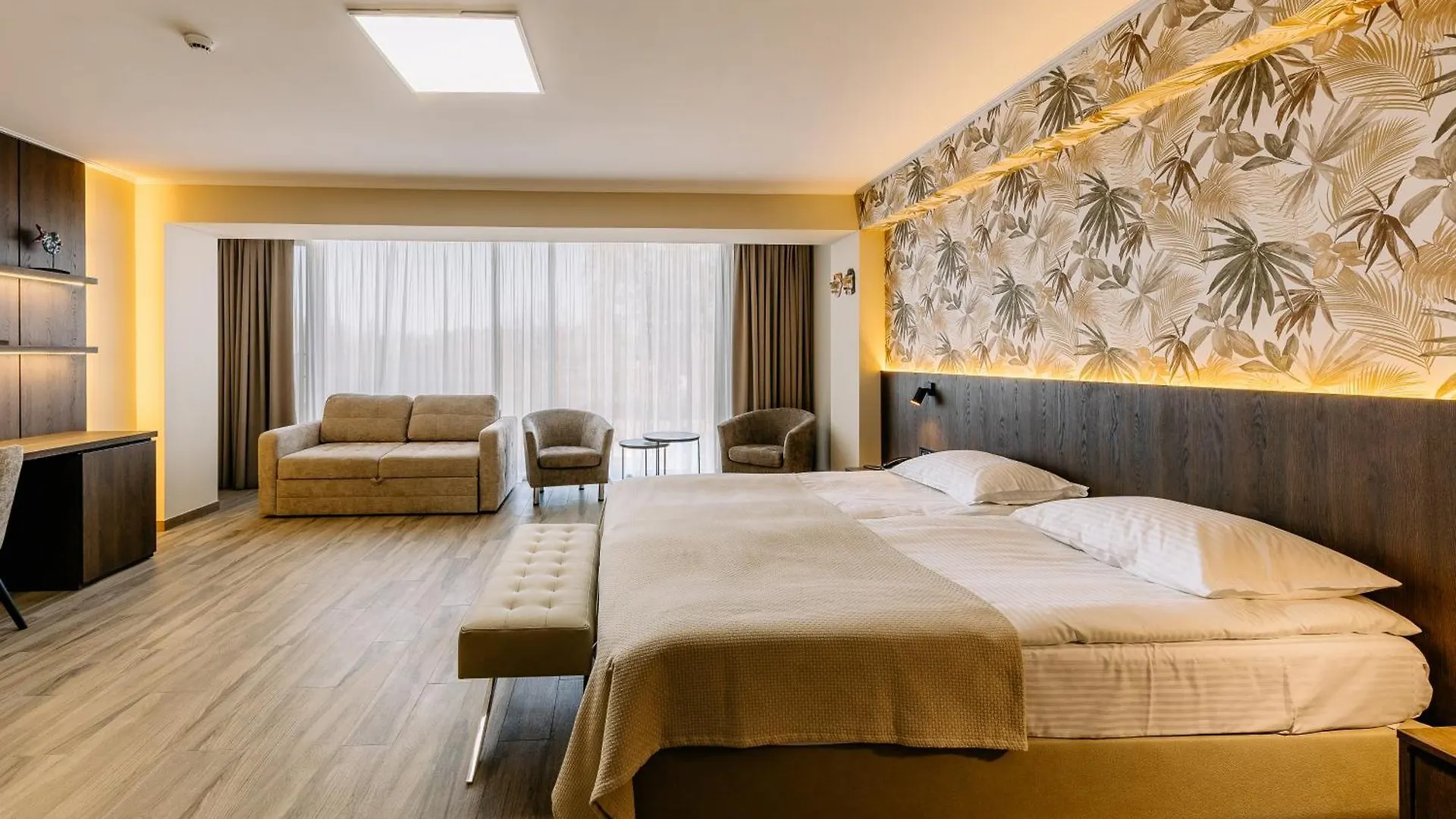 קייב Mayak Resort 0*,  אוקראינה